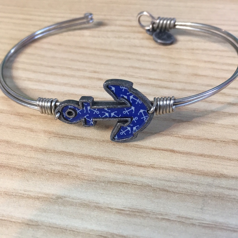 Luca and Danni anchor bracelet